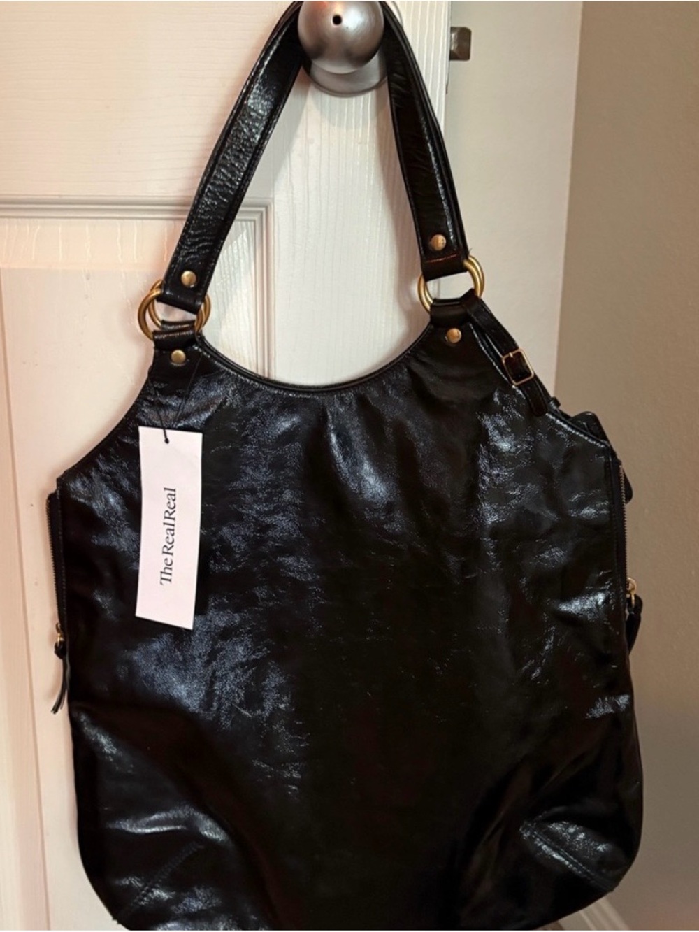 Yves Saint Laurent Black Patent Shoulder Bag with Gold Hardware - Picture 3 of 4